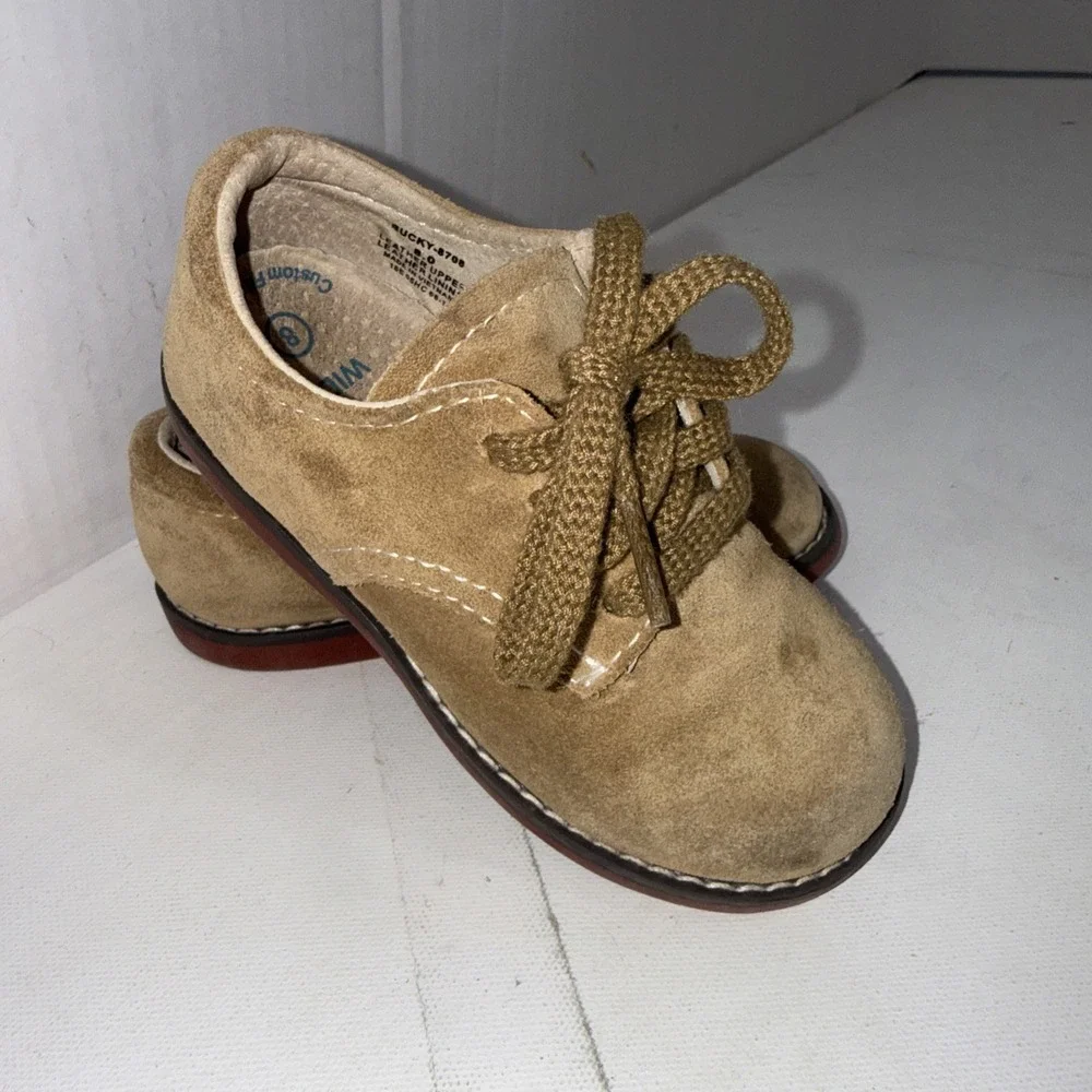 Footmates Bucky Brown Classic Leather Loafer Walking Toddler Or Kids Shoe 8 Wide